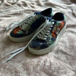 Los Angeles multicolored platform shoes